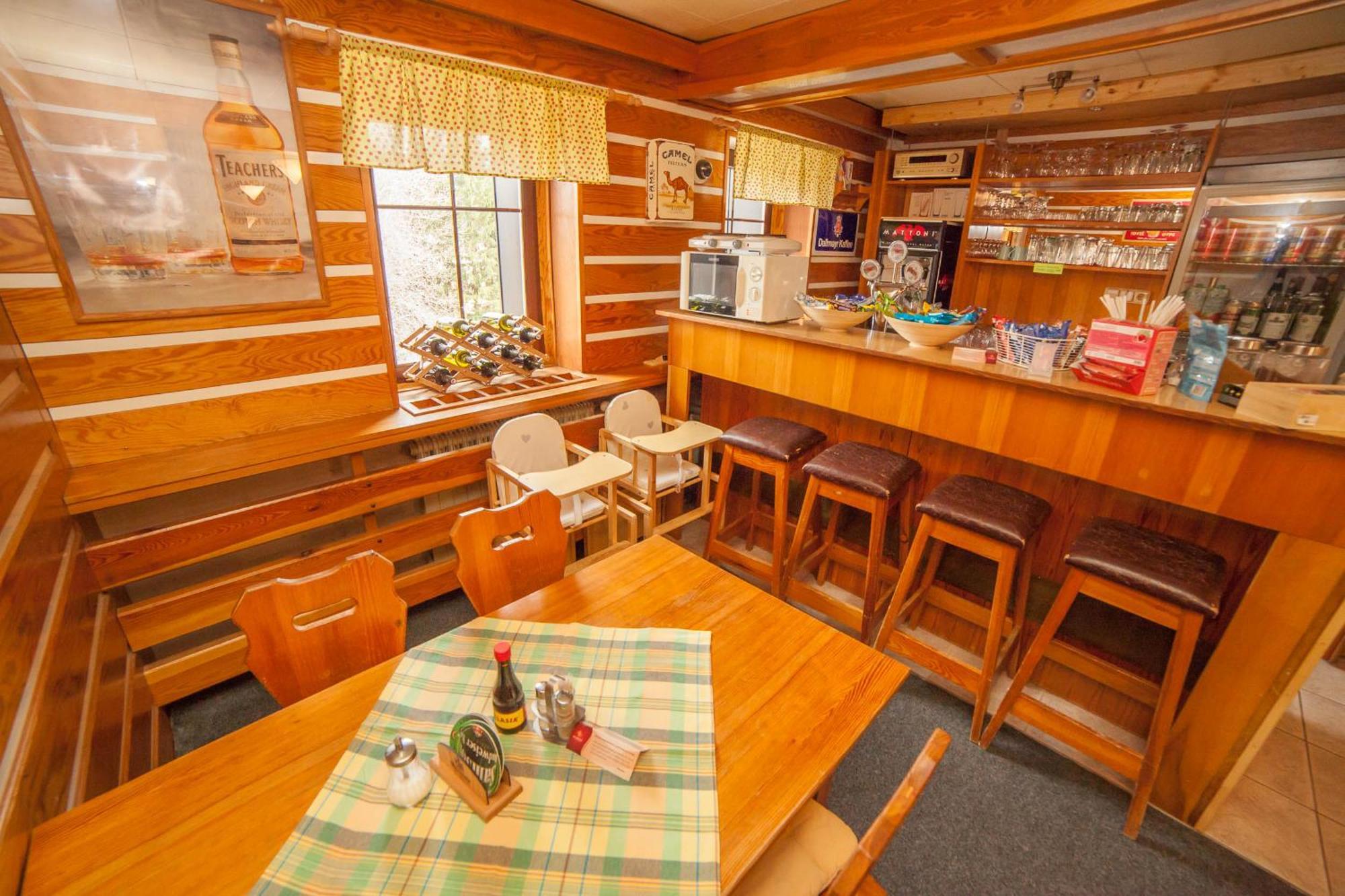 Horska Chata Hubert Bedřichov Exteriér fotografie